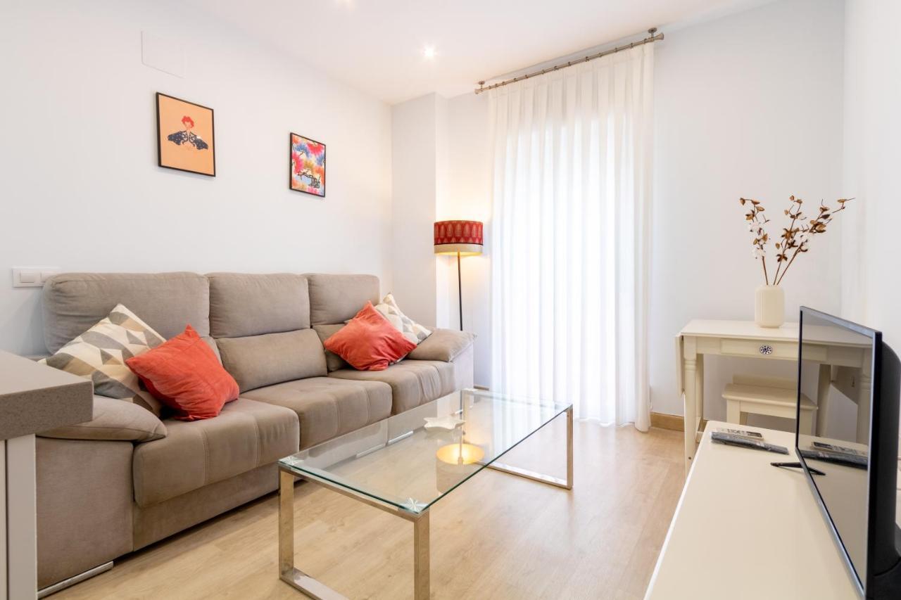 Charming 2 Bedroom Apartment Triana Bridge By Ocityzen Sevilla Eksteriør billede